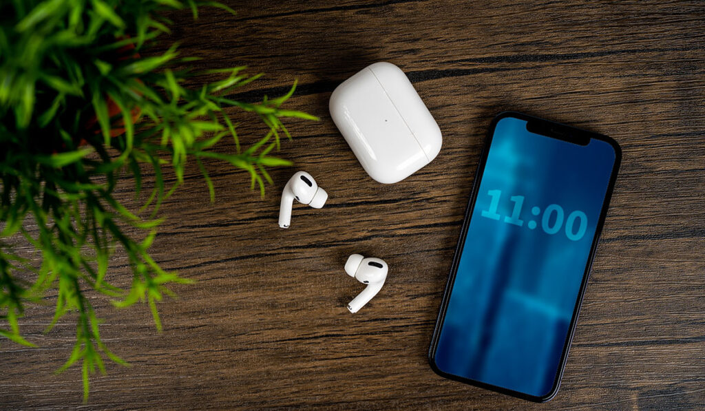 AirPodsの充電完全ガイド｜正しい方法・トラブル対処・バッテリー長持ちのコツ｜コラム